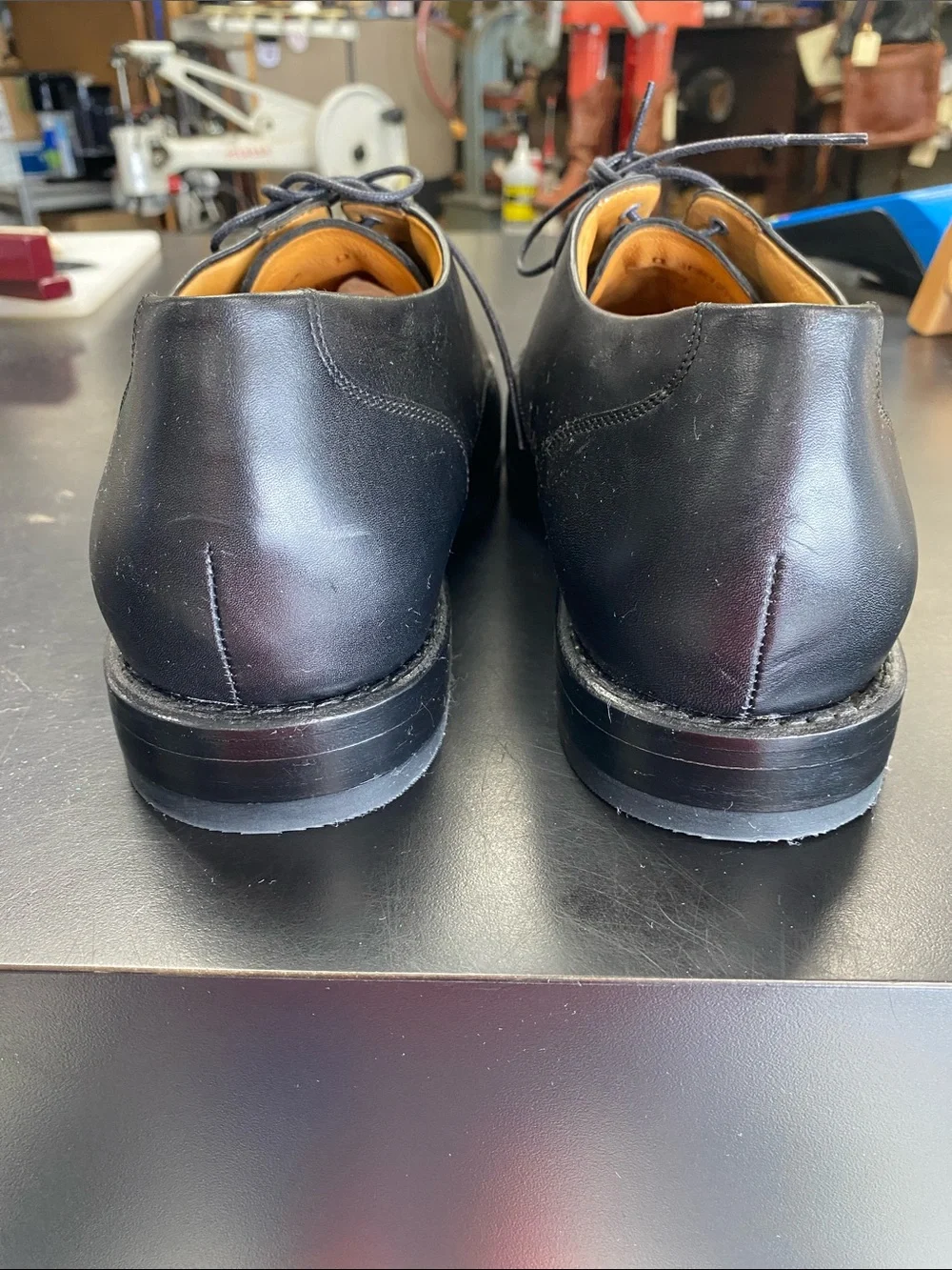 Tauer & Johnson Men's Black Leather Cap-Toe Derby Shoes